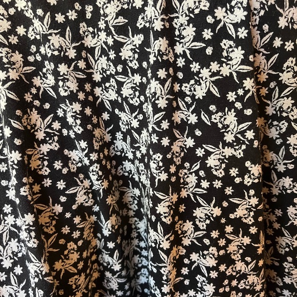 NATURAL by KNOWN SUPPLY Black Tan Cream Ditsy Floral Midi Dress Side Slit Small - Picture 8 of 14